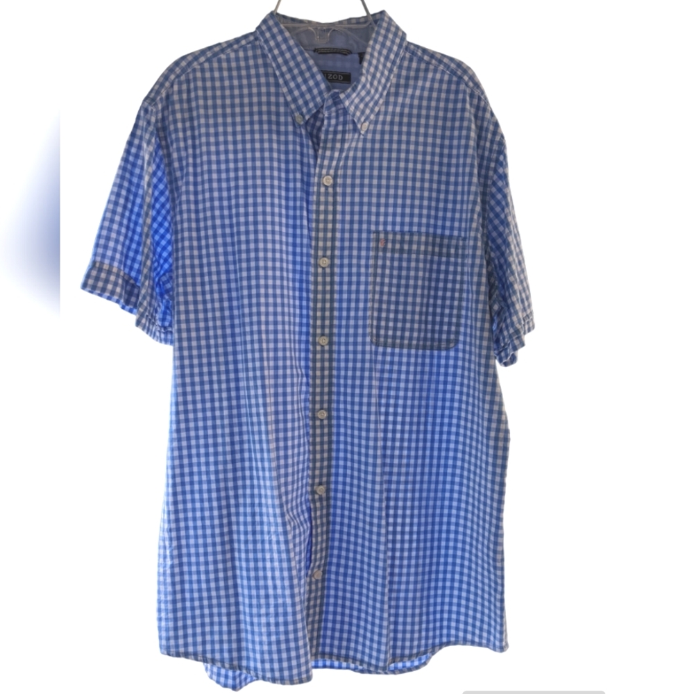 IZOD Men's Short Sleeve Button Down Shirt Size L